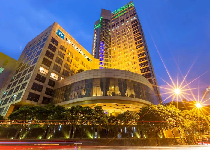 Wyndham Surabaya Hotel